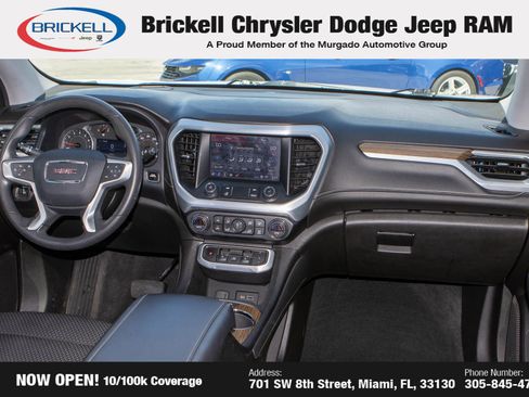 Used 2023 GMC Acadia SLE image 21