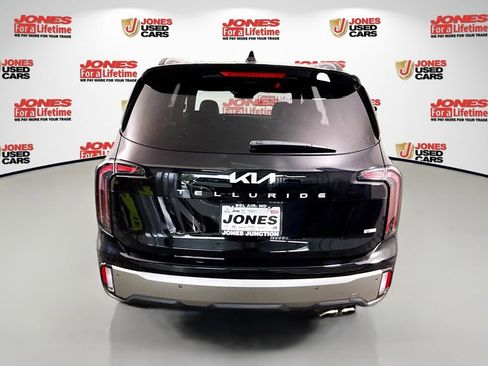 Used 2023 Kia Telluride EX X-Line AWD/4WD image 17