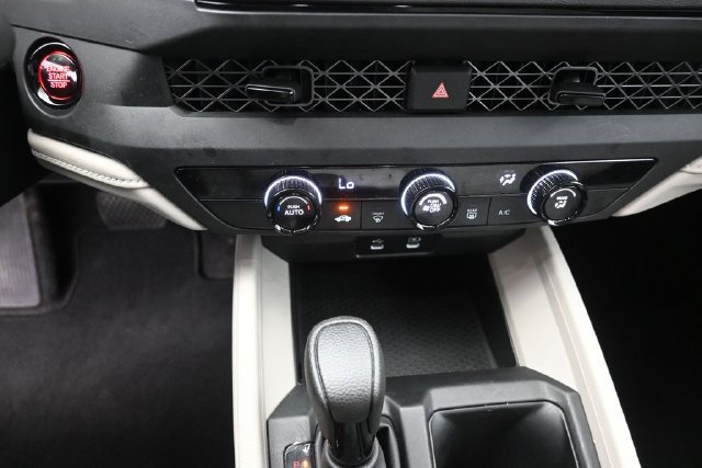 Certified 2025 Honda Accord LX image 9