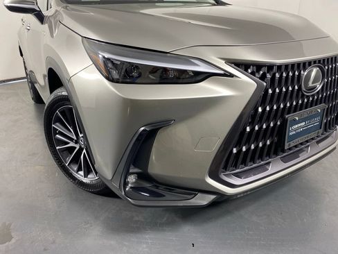Used 2022 Lexus NX 350h AWD image 4
