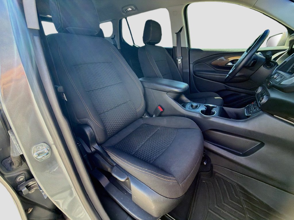 Used 2021 GMC Terrain SLE FWD image 30