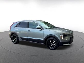 Used 2026 Kia Niro LX FWD video 2