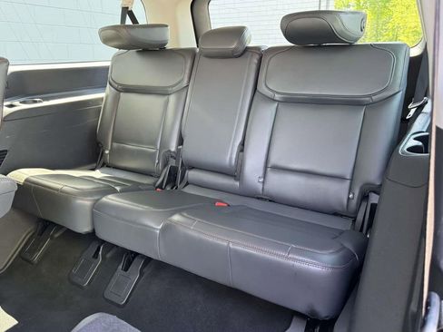 Used 2025 Ford Expedition Max Active AWD/4WD image 17