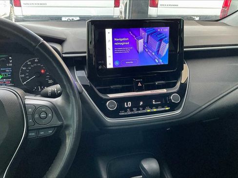 Used 2023 Toyota Corolla SE image 11