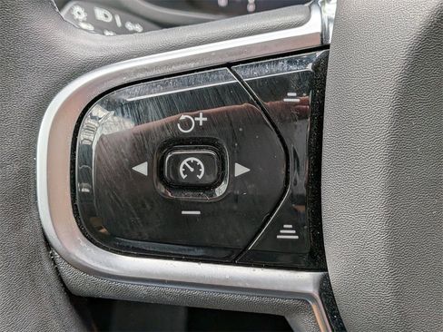 Certified 2023 Volvo XC60 B5 Ultimate image 28