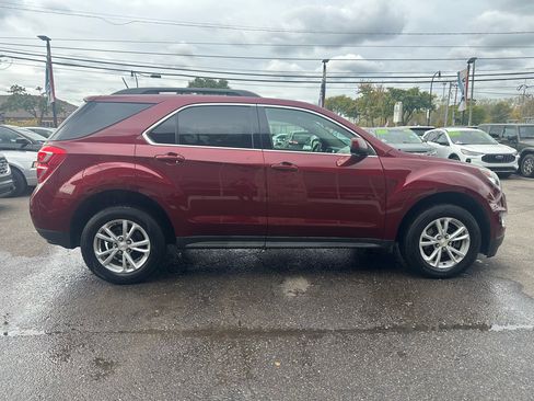 Used 2017 Chevrolet Equinox LT w/ Convenience Package image 8