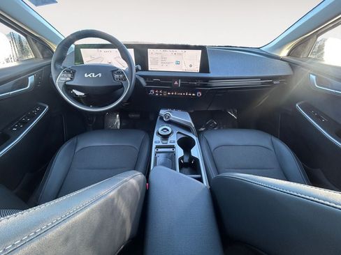 Used 2024 Kia EV6 Light AWD/4WD image 13