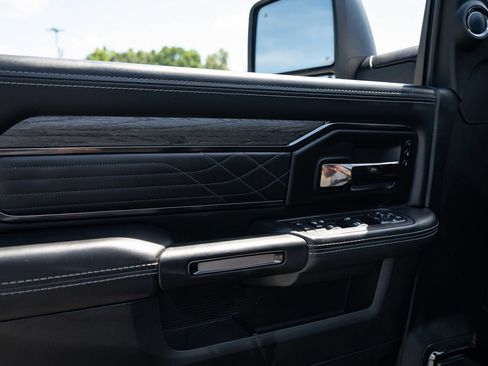 New 2026 RAM 3500 Limited AWD/4WD image 28