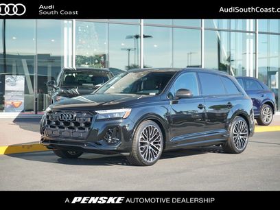 New 2025 Audi SQ7 Prestige