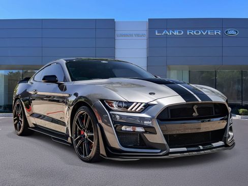 Used 2021 Ford Mustang Shelby GT500 w/ Technology Package RWD image 3