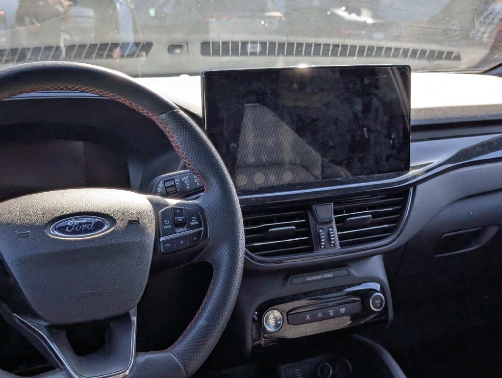 Used 2023 Ford Escape ST-Line w/ Tech Pack #1 FWD image 16