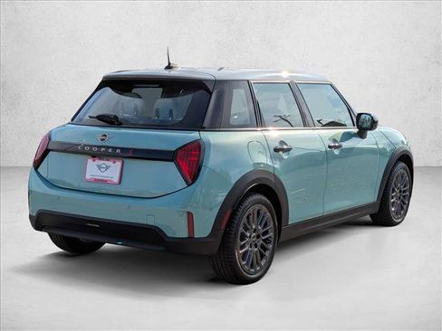 New 2026 MINI Cooper S image 2