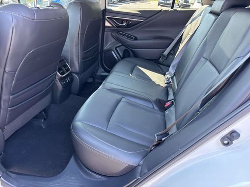 Used 2024 Subaru Outback Limited AWD/4WD image 10