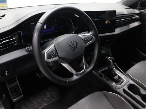 Used 2025 Volkswagen Jetta Sport FWD image 19