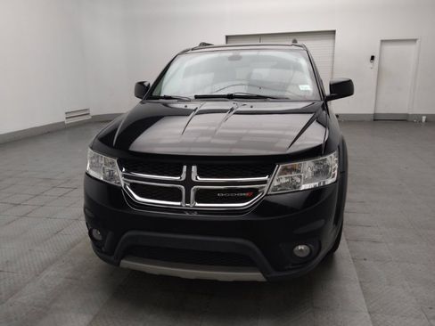 Used 2019 Dodge Journey SE FWD image 15