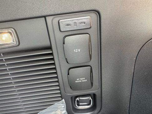 New 2025 Lincoln Navigator L Reserve image 19