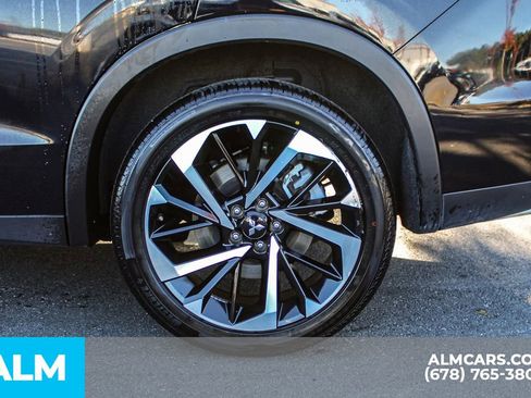 Used 2024 Mitsubishi Outlander SE image 15