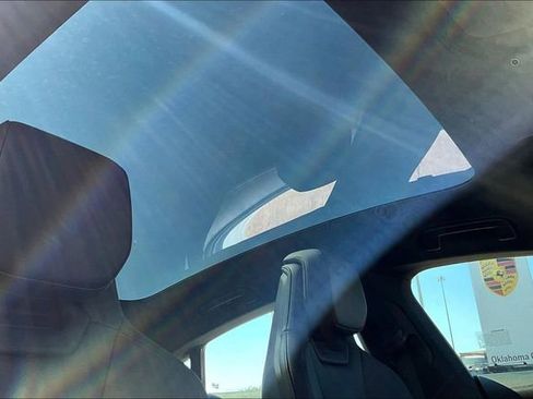 Used 2023 Audi e-tron GT Premium Plus image 17