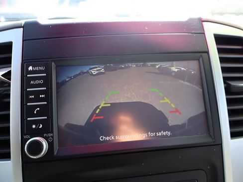 Used 2019 Nissan Frontier SV AWD/4WD image 18