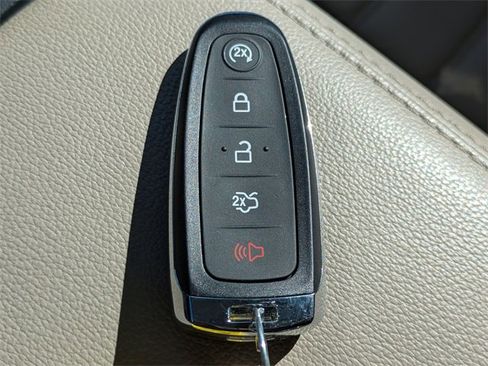 Certified 2017 Ford Escape Titanium w/ Equipment Group 301A image 30