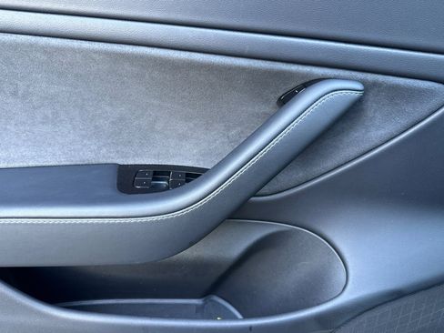 Used 2020 Tesla Model 3 Performance image 12