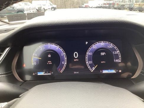 New 2025 Jeep Grand Cherokee Altitude image 36