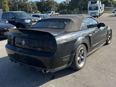 Used 2009 Ford Mustang GT RWD image 6