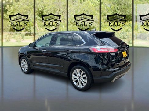 Used 2022 Ford Edge Titanium AWD/4WD image 7
