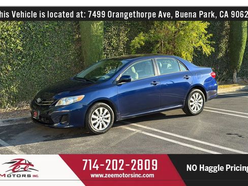 Used 2013 Toyota Corolla LE FWD image 12