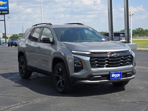 New 2026 Chevrolet Equinox LT w/ Midnight Edition image 2