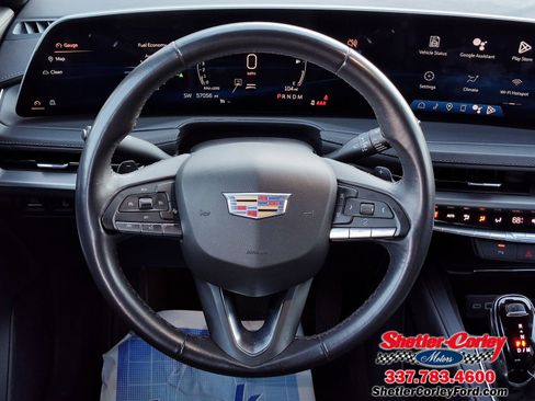 Used 2024 Cadillac XT4 Premium Luxury image 19