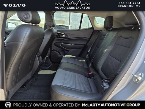Used 2024 Chevrolet Trax LT w/ Driver Confidence Package FWD image 18