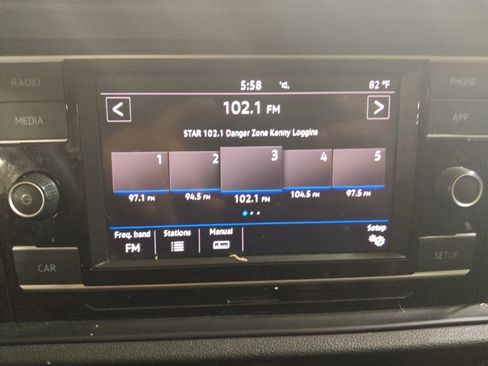 Used 2019 Volkswagen Jetta S FWD image 25