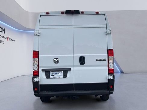 New 2025 RAM ProMaster 2500 w/ Convenience Group image 6