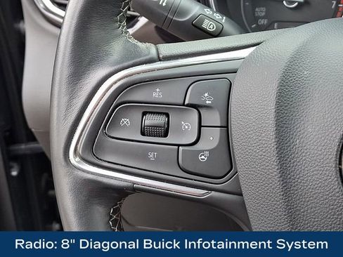 Used 2022 Buick Encore GX Essence w/ Experience Buick Package FWD image 7