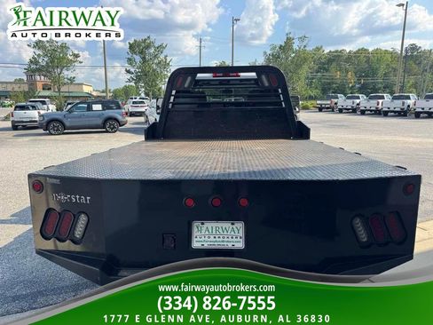 Used 2022 GMC Sierra 3500 SLE w/ SLE Convenience Package AWD/4WD image 7