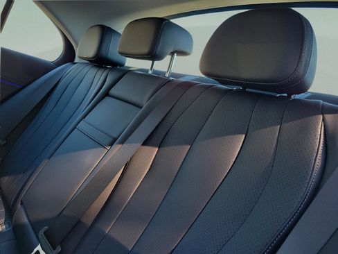 Certified 2025 Mercedes-Benz E 350 Sedan image 8