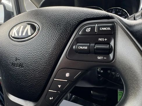 Used 2014 Kia Forte EX FWD image 17