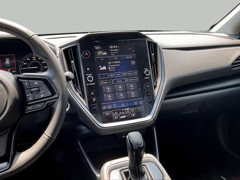 Used 2025 Subaru Crosstrek 2.5i Limited AWD/4WD image 13