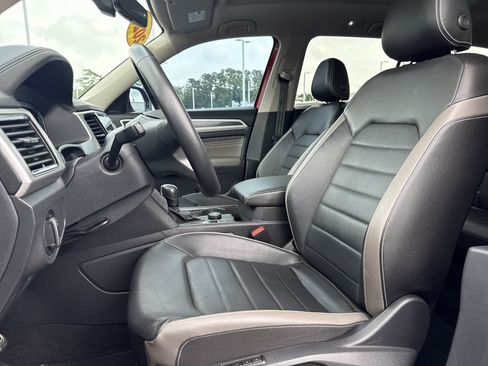 Used 2023 Volkswagen Atlas SEL Premium AWD/4WD image 10