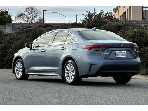 Certified 2025 Toyota Corolla Hybrid Sedan image 6