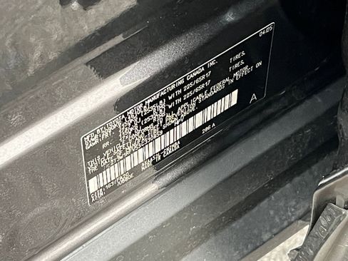 Used 2025 Toyota RAV4 XLE image 29