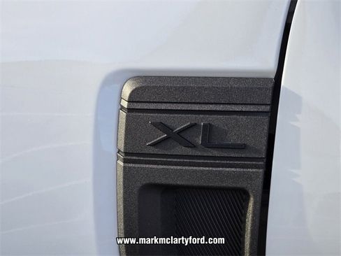 New 2026 Ford Maverick XL image 5