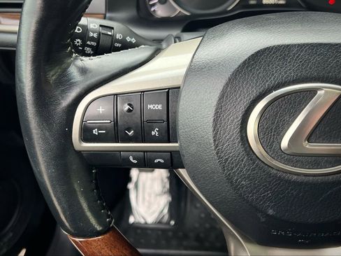 Used 2017 Lexus ES 350 w/ Luxury Package image 42