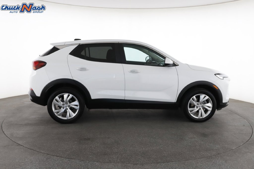 Used 2025 Buick Encore GX Preferred AWD/4WD image 14
