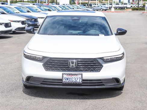 Used 2024 Honda Accord Sport image 2