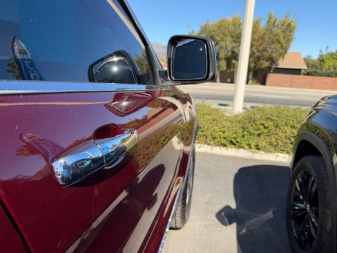 Used 2021 Jeep Grand Cherokee Limited image 37