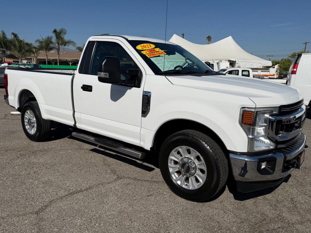 Used 2021 Ford F350 XLT w/ XLT Value Package RWD image 3