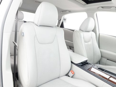 Used 2011 Lexus RX 350 AWD w/ Premium Pkg image 26