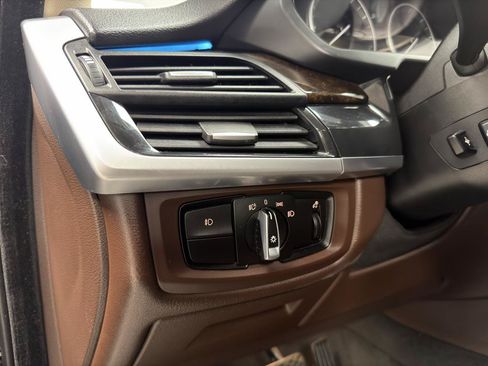 Used 2015 BMW X5 xDrive35i AWD/4WD image 16